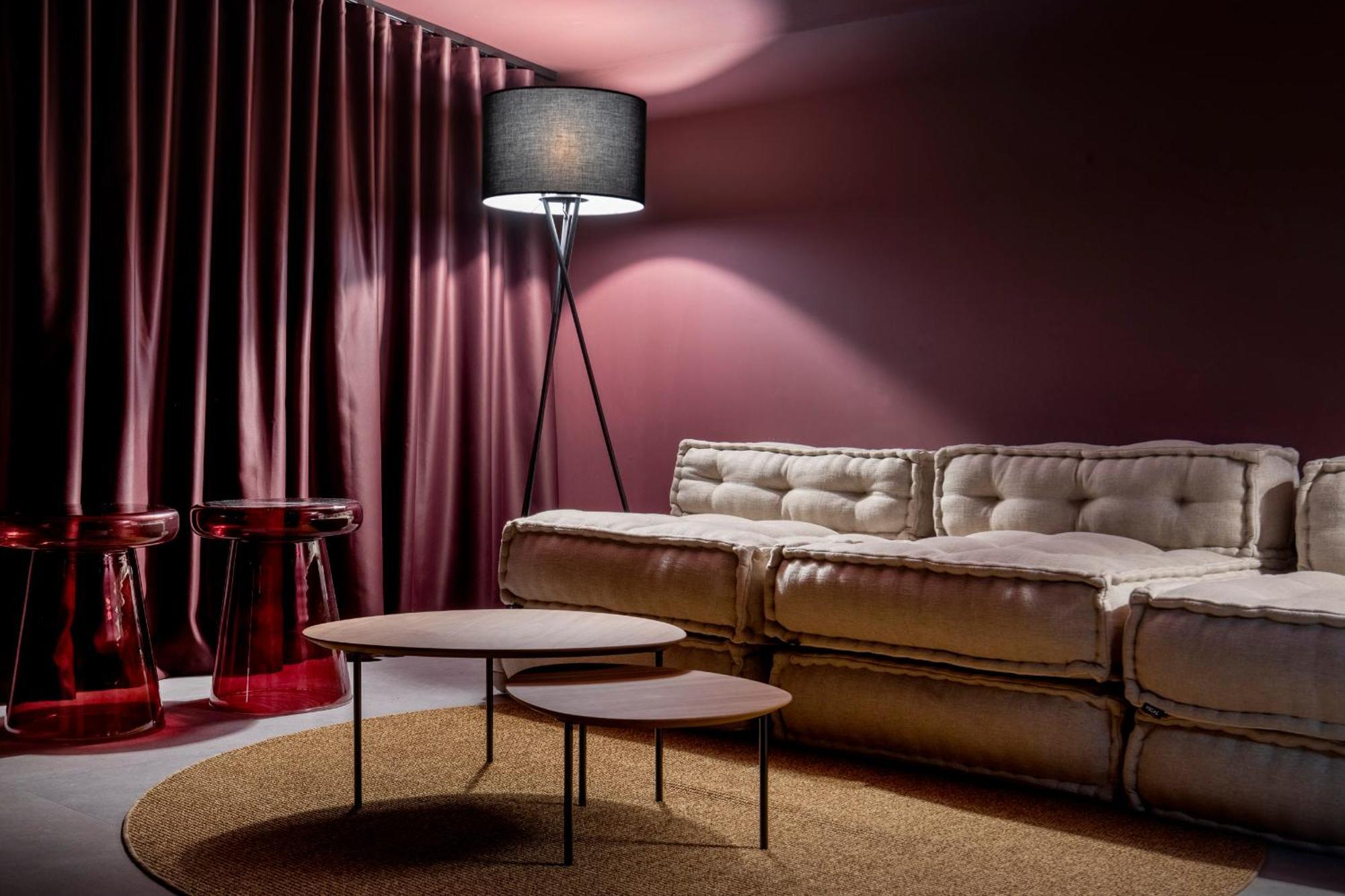 Monkeys Apartments Trastamara Billiard Room 세비야 외부 사진